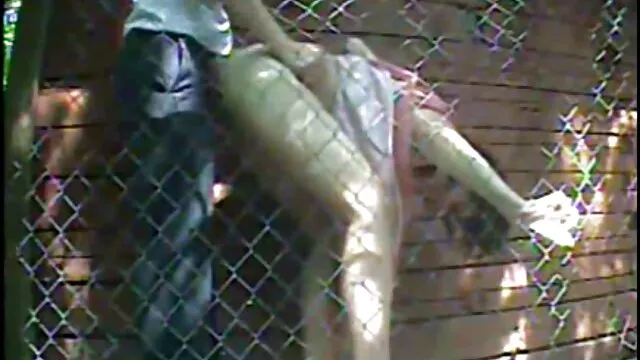 کریس هودینوف ، نوجوان روسی در معرض کانال تلگرام فیلم های سینمایی سکسی دید بدن ظریف است