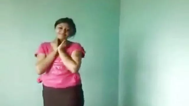 مامان کانال تلگرام کلیپ های سکسی - یک الاغ خوب از اندازه رنج می برد